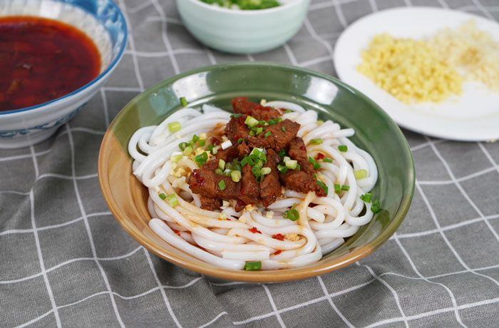 蒸湘肉臊子粉培训